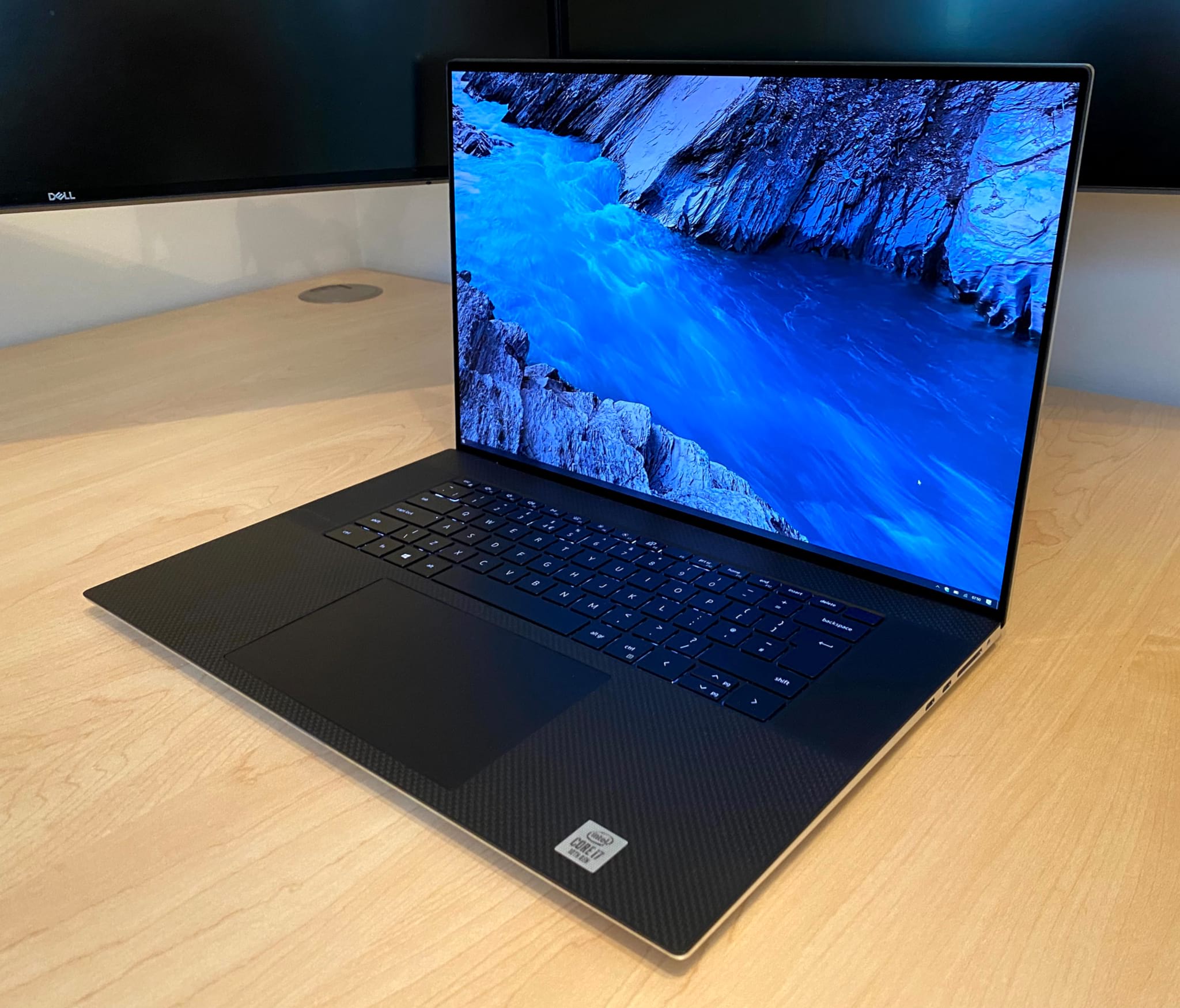 Dell XPS 17