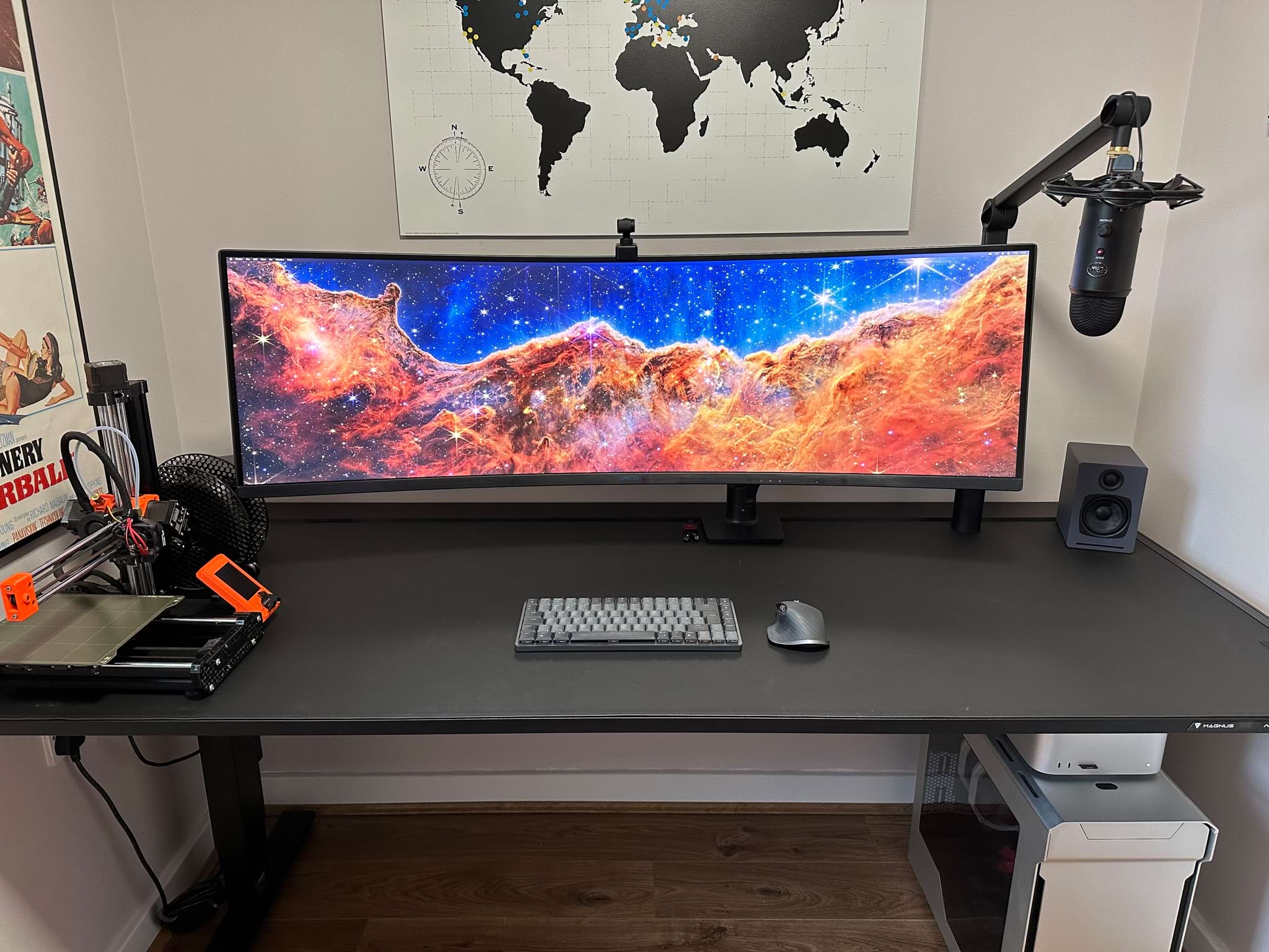 Review: LG's $1500 38UC99 UltraWide Display Offers a Giant, Desk-Filling  Workspace - MacRumors